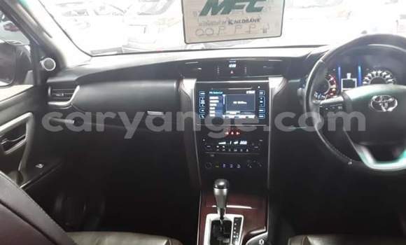 Buy Used Toyota Fortuner White Car in Windhoek in Namibia Buy Used Toyota Fortuner White Car in Windhoek in Namibia