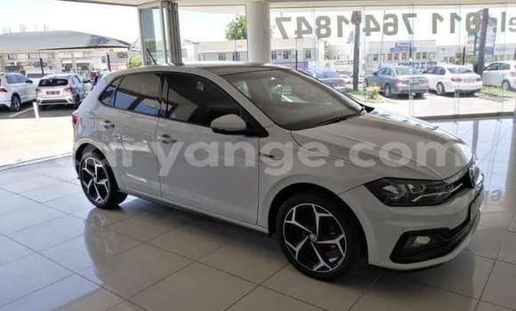 Buy Used Chevlolet Spin White Car in Windhoek in Namibia Buy Used Chevlolet Spin White Car in Windhoek in Namibia