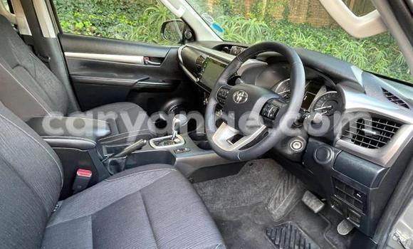 Acheter Occasion Voiture Land Rover Range Rover Sport Bleu à Henties Bay, Erongo Acheter Occasion Voiture Land Rover Range Rover Sport Bleu à Henties Bay, Erongo