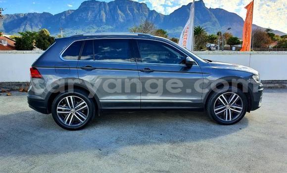 Buy Used Volkswagen Tiguan Silver Car in Gobabis in Omaheke Buy Used Volkswagen Tiguan Silver Car in Gobabis in Omaheke