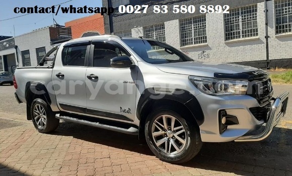 Buy Used Toyota Hilux Silver Car in Windhoek in Namibia Buy Used Toyota Hilux Silver Car in Windhoek in Namibia