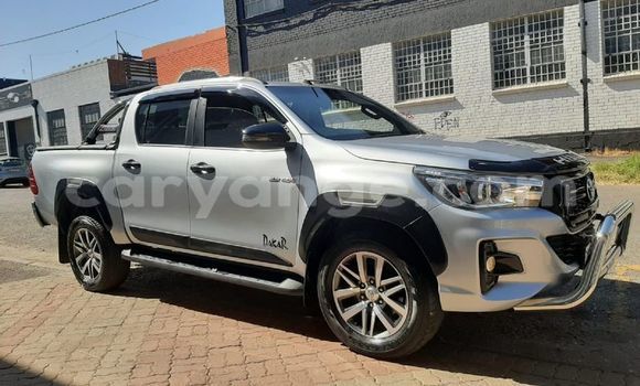 Buy Used Toyota Hilux Silver Car in Windhoek in Namibia Buy Used Toyota Hilux Silver Car in Windhoek in Namibia