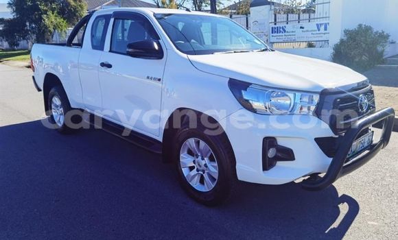 Buy Used Toyota Hilux White Car in Windhoek in Namibia Buy Used Toyota Hilux White Car in Windhoek in Namibia