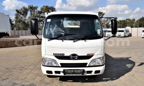 Buy Used Toyota Dyna White Truck in Windhoek in Namibia Buy Used Toyota Dyna White Truck in Windhoek in Namibia