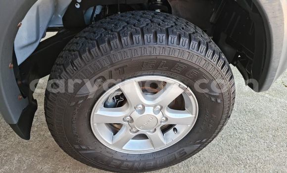 Acheter Occasion Voiture Isuzu KB Blanc à Windhoek, Namibie Acheter Occasion Voiture Isuzu KB Blanc à Windhoek, Namibie