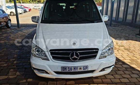 Acheter Occasion Voiture Mercedes-Benz Viano Blanc à Windhoek, Namibie