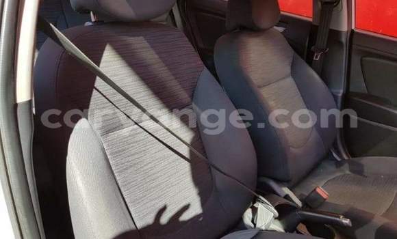 Acheter Occasion Voiture Hyundai Accent Gris à Aranos, Hardap Acheter Occasion Voiture Hyundai Accent Gris à Aranos, Hardap