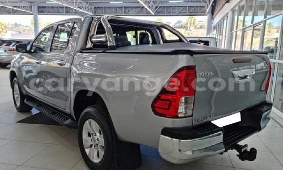 Buy Used Toyota Hilux Silver Car in Gobabis in Omaheke Buy Used Toyota Hilux Silver Car in Gobabis in Omaheke