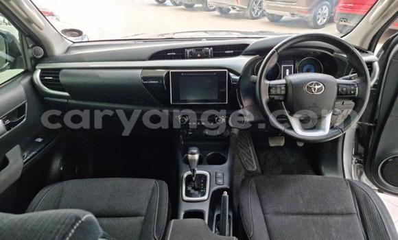 Buy Used Toyota Hilux Silver Car in Gobabis in Omaheke Buy Used Toyota Hilux Silver Car in Gobabis in Omaheke
