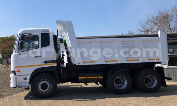 Buy Used Nissan UD White Truck in Windhoek in Namibia Buy Used Nissan UD White Truck in Windhoek in Namibia