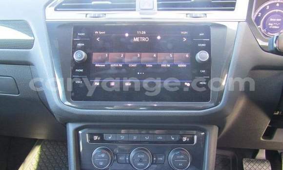 Buy Used Volkswagen Tiguan White Car in Oranjemund in Karas Buy Used Volkswagen Tiguan White Car in Oranjemund in Karas