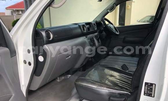 Acheter Occasion Voiture Nissan NV350 Caravan Blanc à Okakarara, Otjozondjupa Acheter Occasion Voiture Nissan NV350 Caravan Blanc à Okakarara, Otjozondjupa
