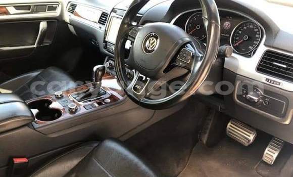 Buy Used Volkswagen Touareg White Car in Warmbad in Karas Buy Used Volkswagen Touareg White Car in Warmbad in Karas