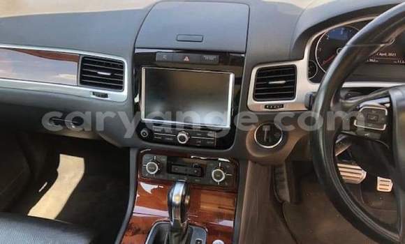 Buy Used Volkswagen Touareg White Car in Warmbad in Karas Buy Used Volkswagen Touareg White Car in Warmbad in Karas