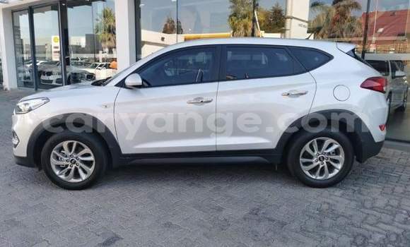Acheter Occasion Voiture Hyundai Tucson Gris à Windhoek, Namibie Acheter Occasion Voiture Hyundai Tucson Gris à Windhoek, Namibie