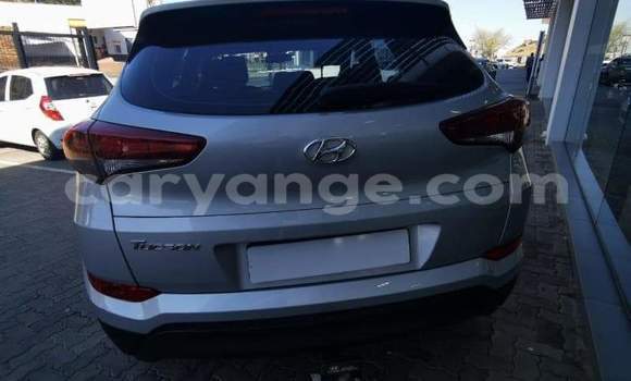 Acheter Occasion Voiture Hyundai Tucson Gris à Windhoek, Namibie Acheter Occasion Voiture Hyundai Tucson Gris à Windhoek, Namibie