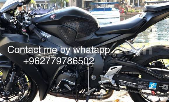 Buy Used Honda CBR 1000 RR Black Bike in Windhoek in Namibia Buy Used Honda CBR 1000 RR Black Bike in Windhoek in Namibia