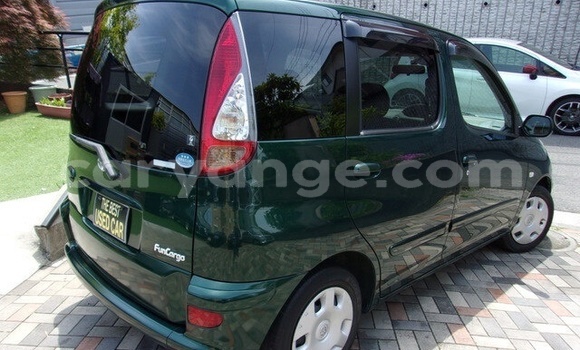 Buy Used Toyota FunCargo Green Car in Windhoek in Namibia Buy Used Toyota FunCargo Green Car in Windhoek in Namibia