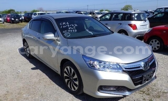 Buy Used Honda Accord Silver Car in Katima Mulilo in Caprivi