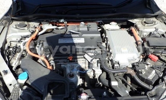 Buy Used Honda Accord Silver Car in Katima Mulilo in Caprivi Buy Used Honda Accord Silver Car in Katima Mulilo in Caprivi