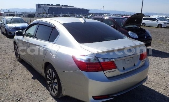 Buy Used Honda Accord Silver Car in Katima Mulilo in Caprivi Buy Used Honda Accord Silver Car in Katima Mulilo in Caprivi