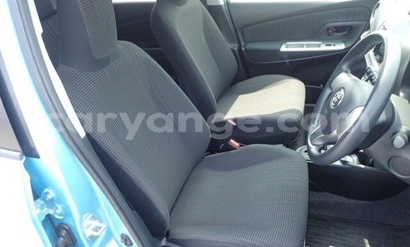 Buy Used Toyota Vitz Blue Car in Katima Mulilo in Caprivi Buy Used Toyota Vitz Blue Car in Katima Mulilo in Caprivi