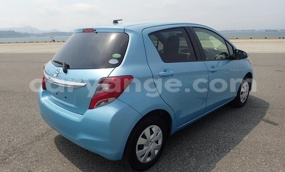 Buy Used Toyota Vitz Blue Car in Katima Mulilo in Caprivi Buy Used Toyota Vitz Blue Car in Katima Mulilo in Caprivi