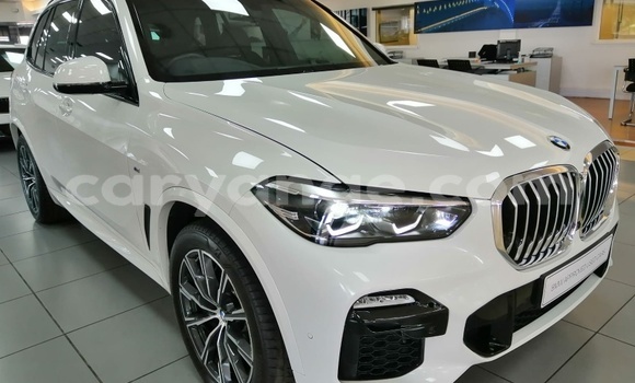 Buy Used BMW X5 White Car in Karasburg in Karas