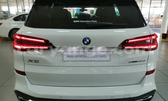 Buy Used BMW X5 White Car in Karasburg in Karas Buy Used BMW X5 White Car in Karasburg in Karas