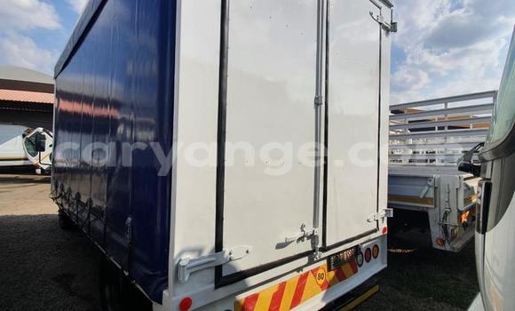 Buy Used Isuzu FTR 850 White Truck in Windhoek in Namibia Buy Used Isuzu FTR 850 White Truck in Windhoek in Namibia