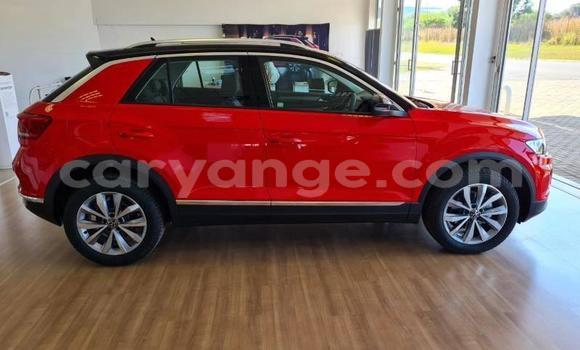 Buy Used Volkswagen T-Roc Red Car in Windhoek in Namibia Buy Used Volkswagen T-Roc Red Car in Windhoek in Namibia