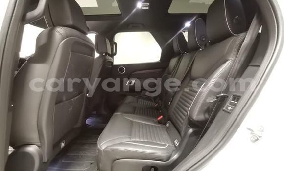 Buy Used Land Rover Discovery White Car in Windhoek in Namibia Buy Used Land Rover Discovery White Car in Windhoek in Namibia