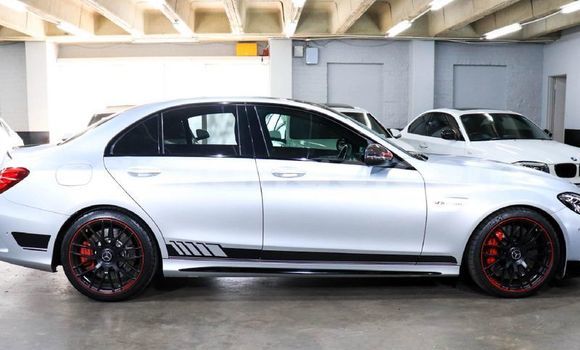 Acheter Occasion Voiture Mercedes-Benz C–Class Gris à Windhoek, Namibie Acheter Occasion Voiture Mercedes-Benz C–Class Gris à Windhoek, Namibie