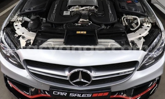 Acheter Occasion Voiture Mercedes-Benz C–Class Gris à Windhoek, Namibie Acheter Occasion Voiture Mercedes-Benz C–Class Gris à Windhoek, Namibie