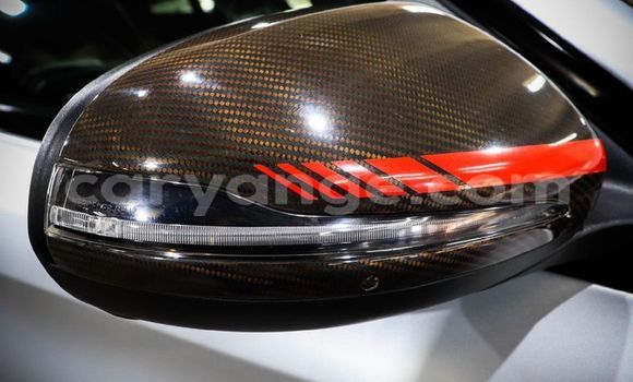 Acheter Occasion Voiture Mercedes-Benz C–Class Gris à Windhoek, Namibie Acheter Occasion Voiture Mercedes-Benz C–Class Gris à Windhoek, Namibie