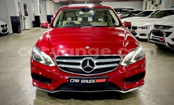 Buy Used Mercedes-Benz E-Classe Red Car in Windhoek in Namibia Buy Used Mercedes-Benz E-Classe Red Car in Windhoek in Namibia