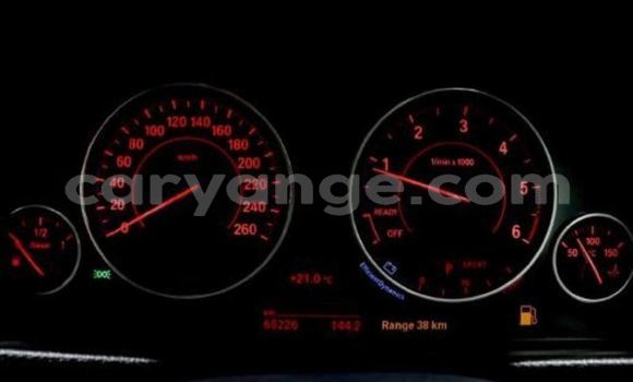 Acheter Occasion Voiture BMW 3–Series Blanc à Windhoek, Namibie Acheter Occasion Voiture BMW 3–Series Blanc à Windhoek, Namibie