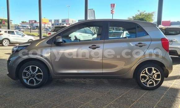 Buy Used Kia Picanto Silver Car in Windhoek in Namibia Buy Used Kia Picanto Silver Car in Windhoek in Namibia