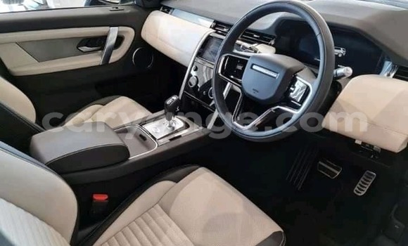 Acheter Occasion Voiture Land Rover Discovery Gris à Windhoek, Namibie Acheter Occasion Voiture Land Rover Discovery Gris à Windhoek, Namibie