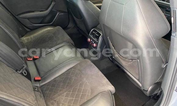 Acheter Occasion Voiture Audi RS6 Blanc à Windhoek, Namibie Acheter Occasion Voiture Audi RS6 Blanc à Windhoek, Namibie