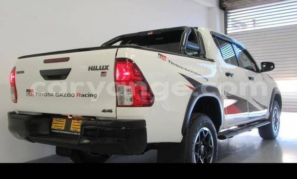 Buy Used Toyota Hilux White Car in Windhoek in Namibia Buy Used Toyota Hilux White Car in Windhoek in Namibia