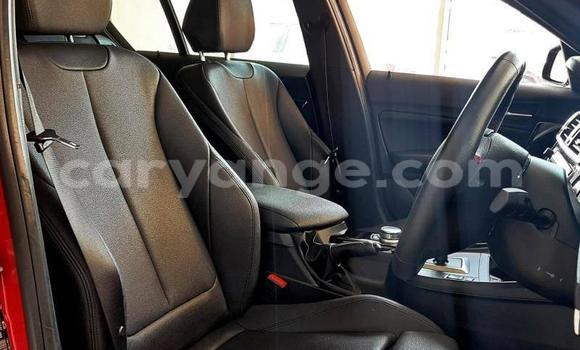 Acheter Occasion Voiture BMW 1-Series Rouge à Windhoek, Namibie Acheter Occasion Voiture BMW 1-Series Rouge à Windhoek, Namibie