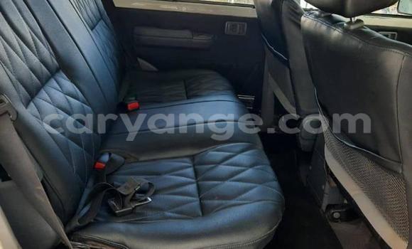 Acheter Occasion Voiture Toyota Land Cruiser Blanc à Windhoek, Namibie Acheter Occasion Voiture Toyota Land Cruiser Blanc à Windhoek, Namibie