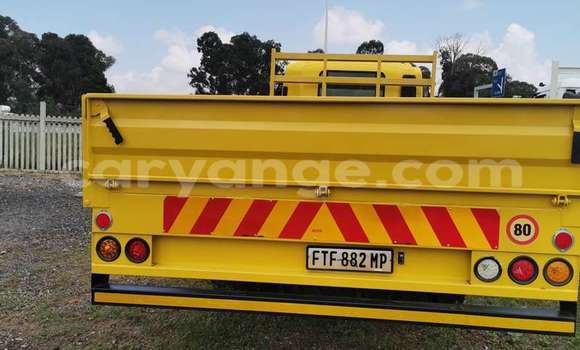 Acheter Occasion Utilitaire Isuzu FTR 850 Autre à Windhoek, Namibie Acheter Occasion Utilitaire Isuzu FTR 850 Autre à Windhoek, Namibie