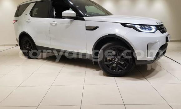 Buy Used Land Rover Discovery Silver Car in Karasburg in Karas Buy Used Land Rover Discovery Silver Car in Karasburg in Karas