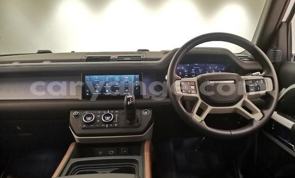 Acheter Occasion Voiture Land Rover Defender Blanc à Karasburg, Karas Acheter Occasion Voiture Land Rover Defender Blanc à Karasburg, Karas