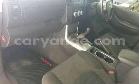 Acheter Occasion Voiture Nissan Navara Blanc à Windhoek, Namibie Acheter Occasion Voiture Nissan Navara Blanc à Windhoek, Namibie