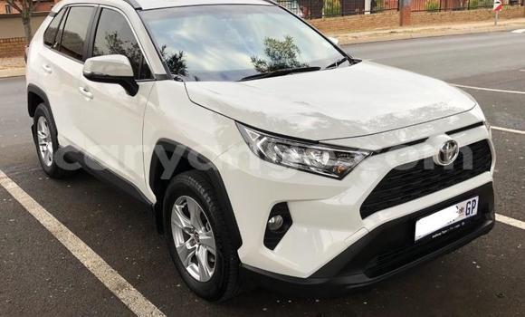 Acheter Occasion Voiture Hyundai Tucson Blanc à Windhoek, Namibie Acheter Occasion Voiture Hyundai Tucson Blanc à Windhoek, Namibie