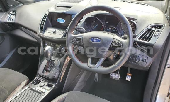 Acheter Occasion Voiture Ford Kuga Gris à Windhoek, Namibie Acheter Occasion Voiture Ford Kuga Gris à Windhoek, Namibie