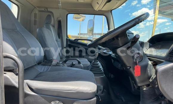Buy Used Hino 300 Series White Truck in Gobabis in Omaheke Buy Used Hino 300 Series White Truck in Gobabis in Omaheke